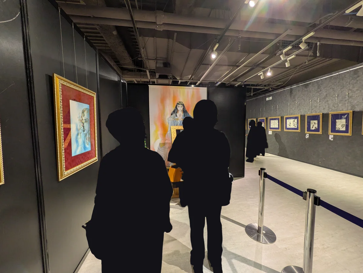 「連載50周年記念『王家の紋章』原画展」の会場風景